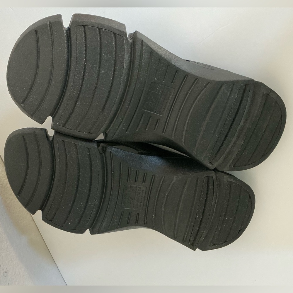 Balenciaga Black Slippers 42 - Picture 4 of 6
